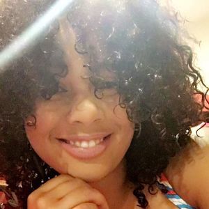 Meet your Posher, Sierra